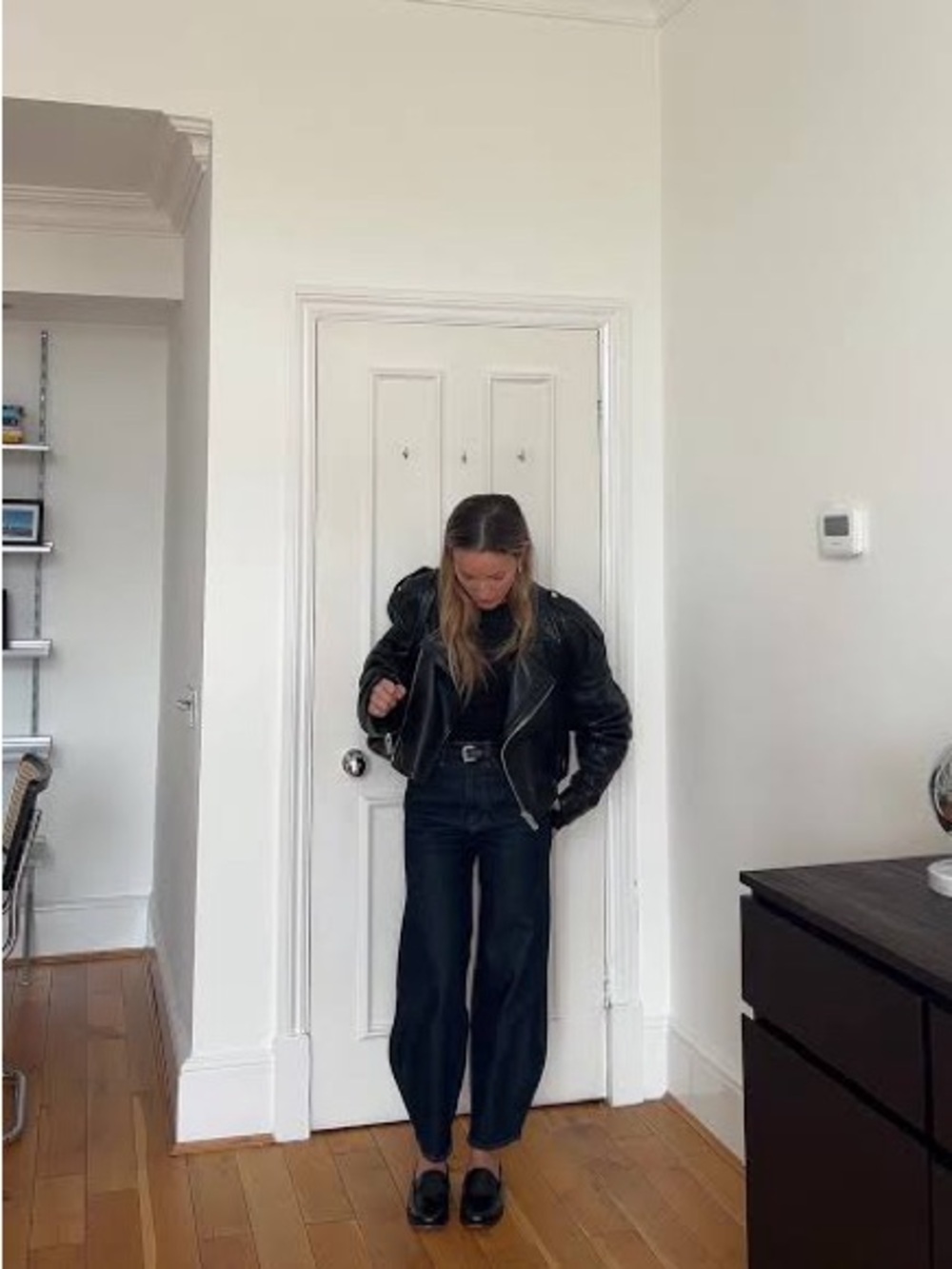 Toteme Black Barrel-leg Jeans 23/30 - Picture 7 of 10